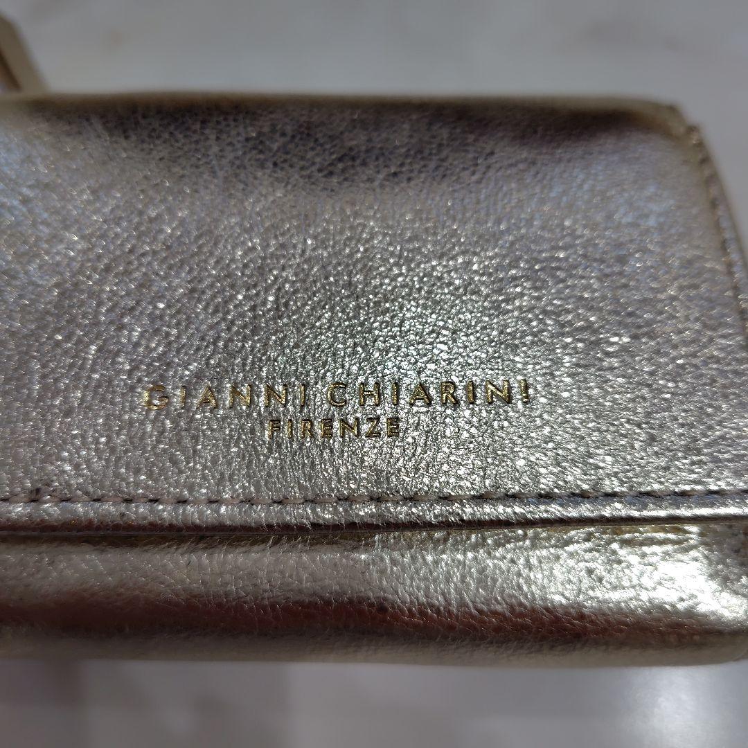 新品　未使用Gianni Chiarini ゴールド 三つ折り財布