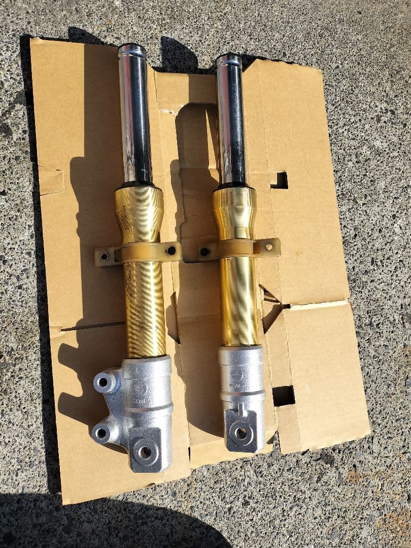 受*要様 CA1PB ZZ フロントフォークオイルシール交換済み！