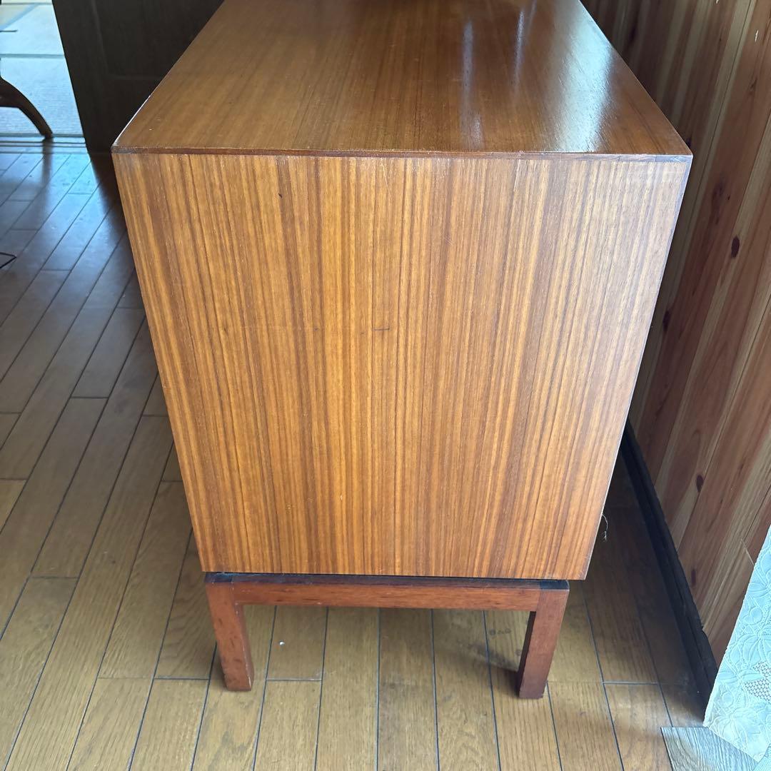 イギリス・ヴィンテージ　サイドボード　テレビボード