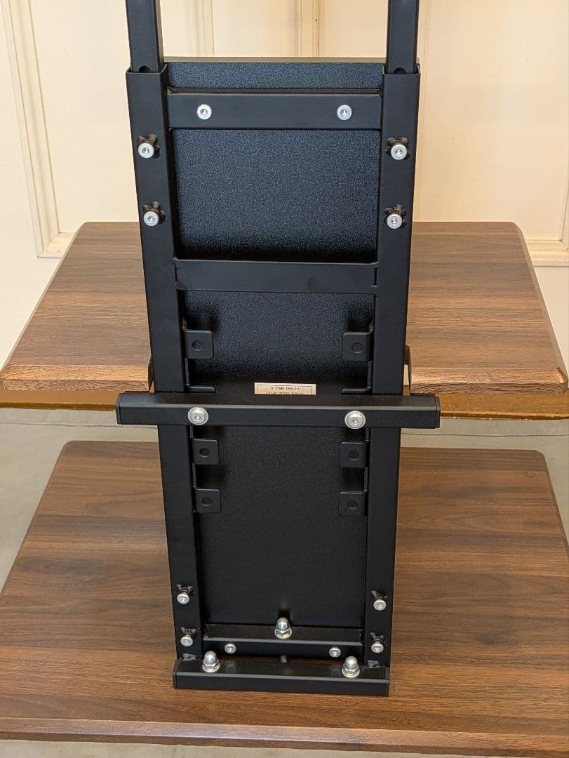 ニトリ壁寄せ角度スイングタイプスタンド式テレビ台 2段収納　３２ー５５インチ対応