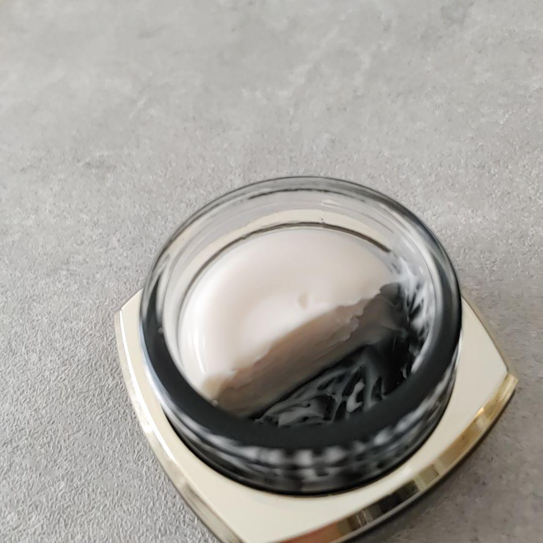 【専用】アンベアージュ エクシア エンピリアン アイ | アイクリーム