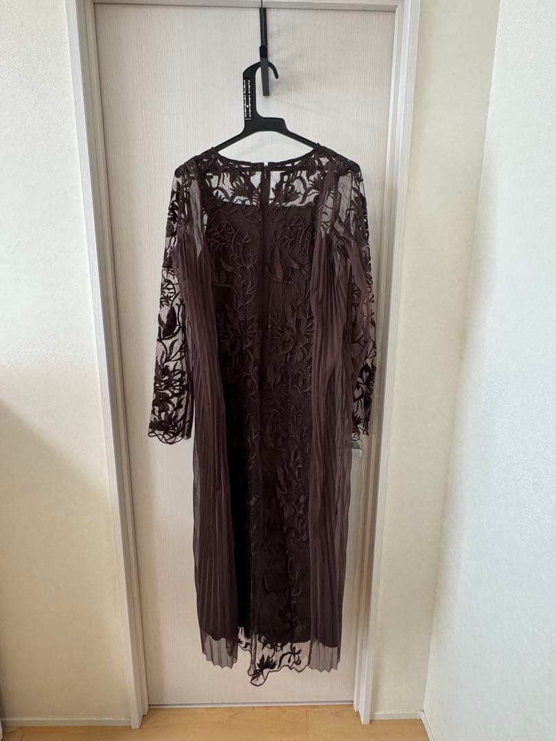 【2月末までの出品】niana エスニックサイドプリーツドレス