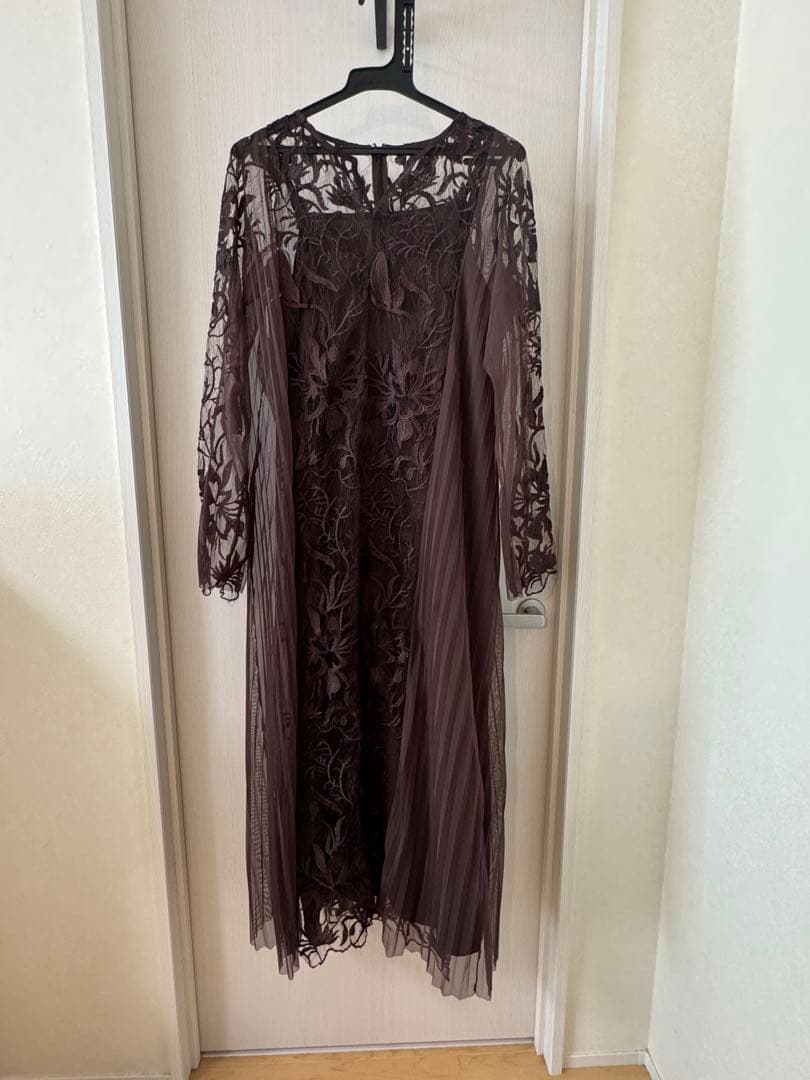 【2月末までの出品】niana エスニックサイドプリーツドレス