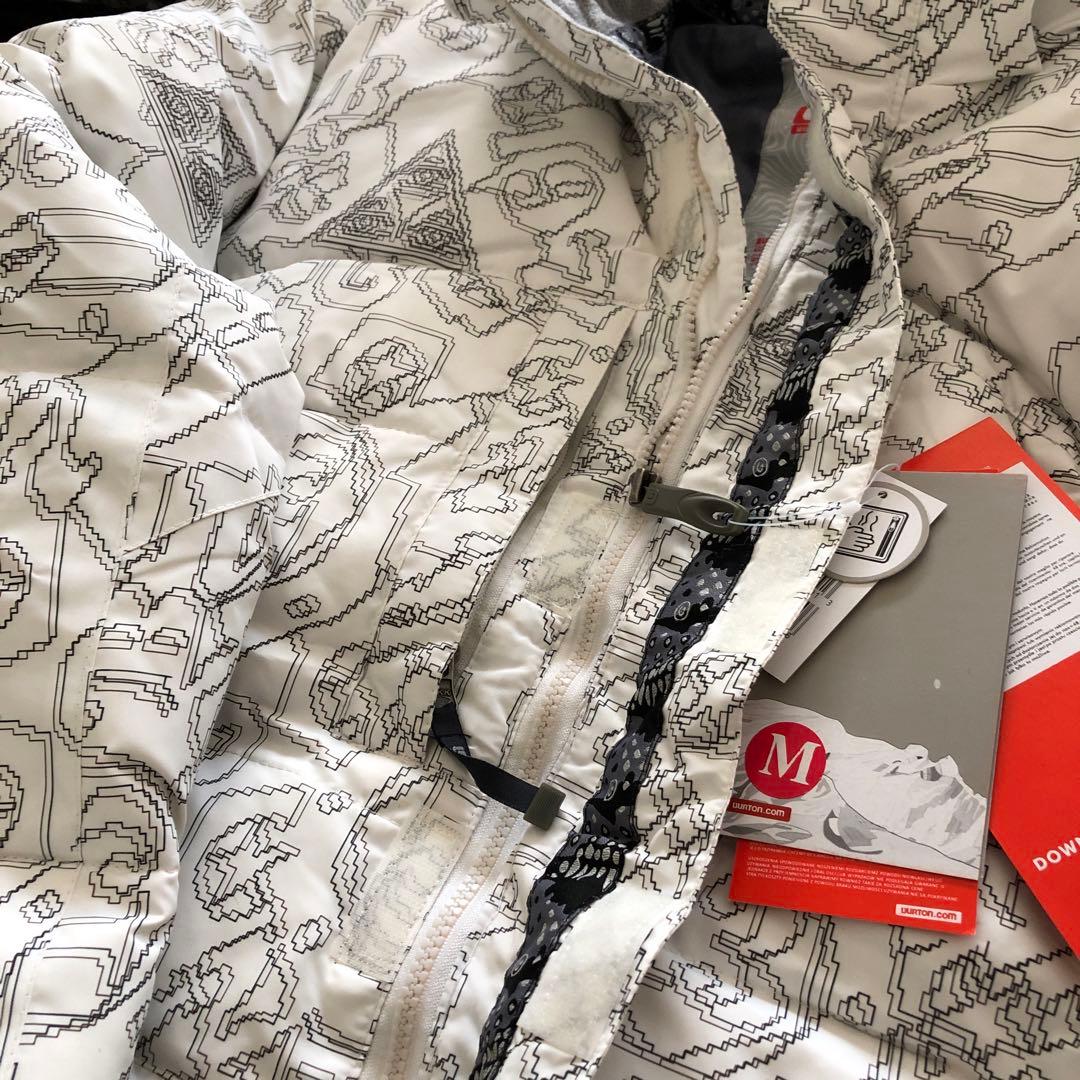 未使用ですが若干難ありです☆ BURTON ダウンジャケット　バートン　スノボ
