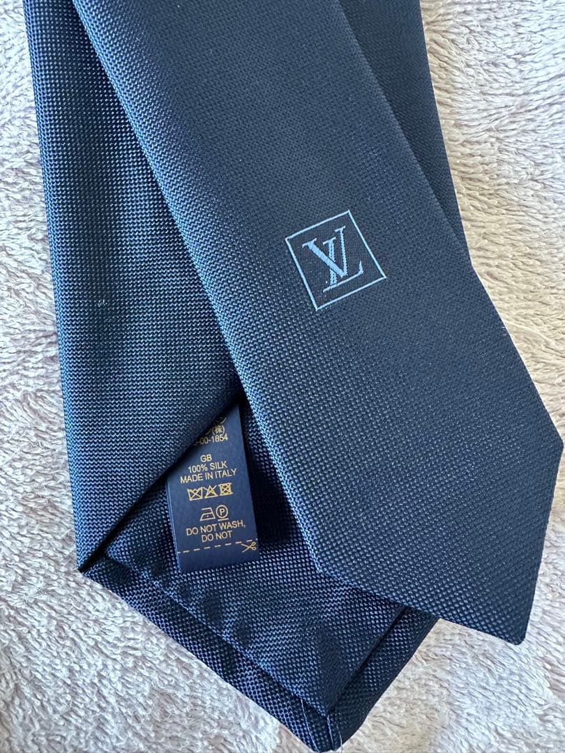 LOUIS VUITTON ネイビー ネクタイ 箱付き