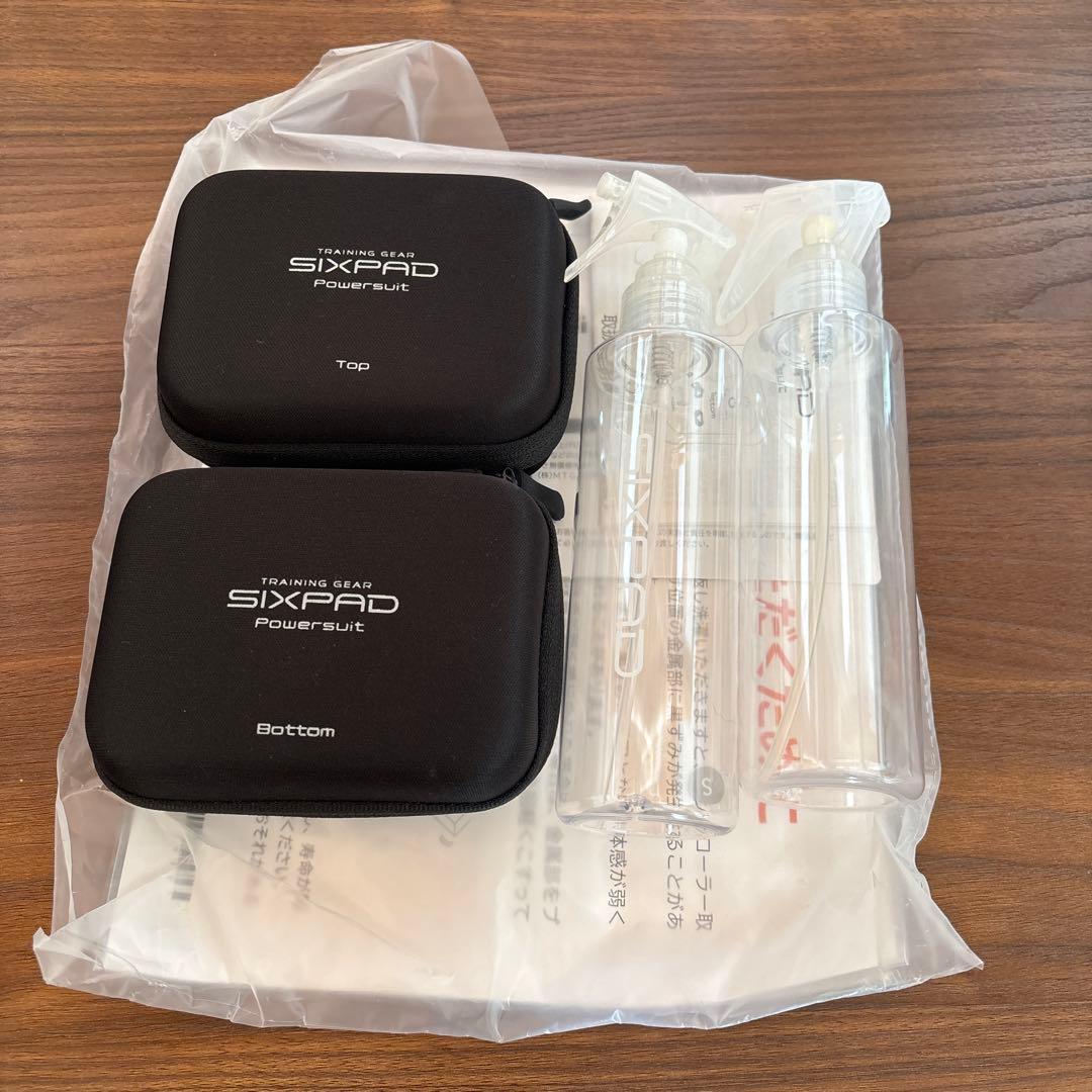 SIXPAD トレーニングウェア 半袖・ショートパンツセット