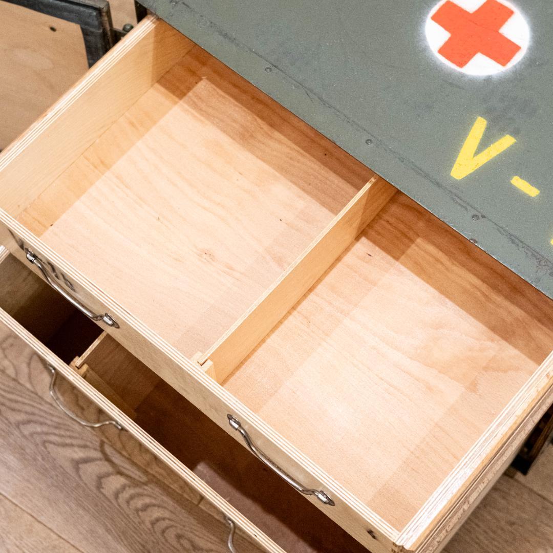 【限定セール】旧チェコ軍 V-1b 木製メディカルボックス＋AMMO BOX4個