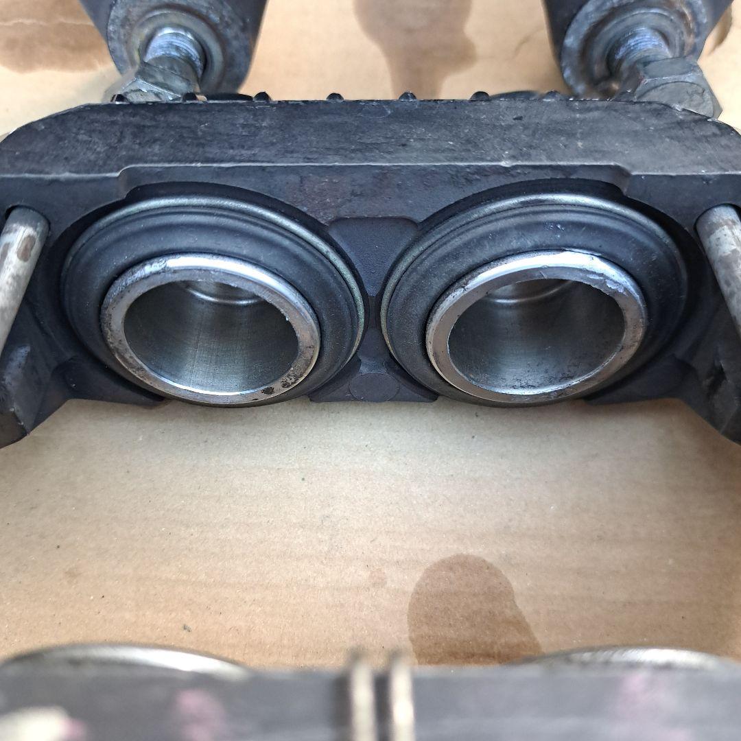 オ*ト様 HCR32 純正フロントキャリパー