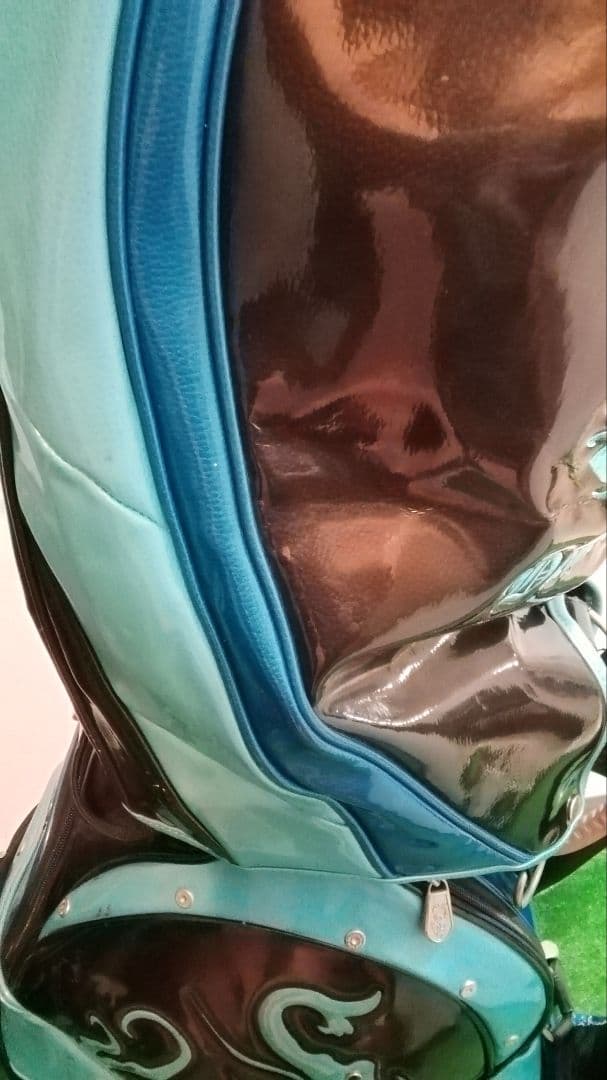 ダンスウィズドラゴン　キャディバッグ　エナメル　ブラック×ブルー