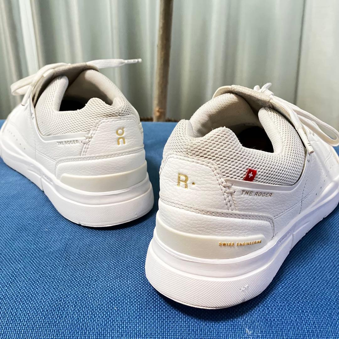 On THE ROGER オン ロジャー センターコート ホワイト 27cm