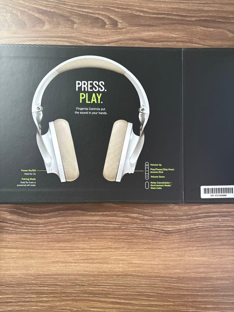 r*4様 Shureワイヤレスヘッドホン AONIC40　(白)