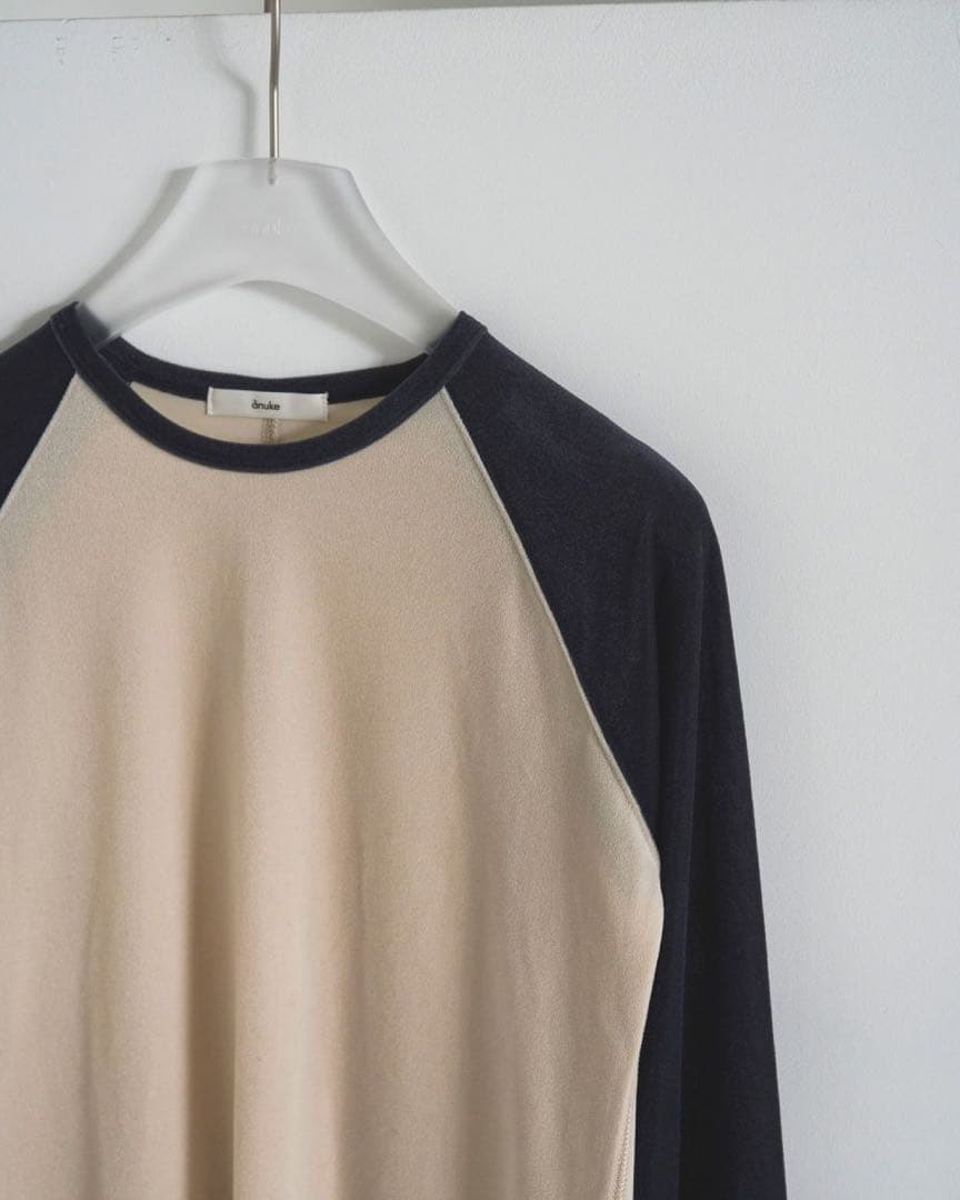 【新品！早い者勝ち】今だけ値下げ可アンヌークSheervelourTshirts