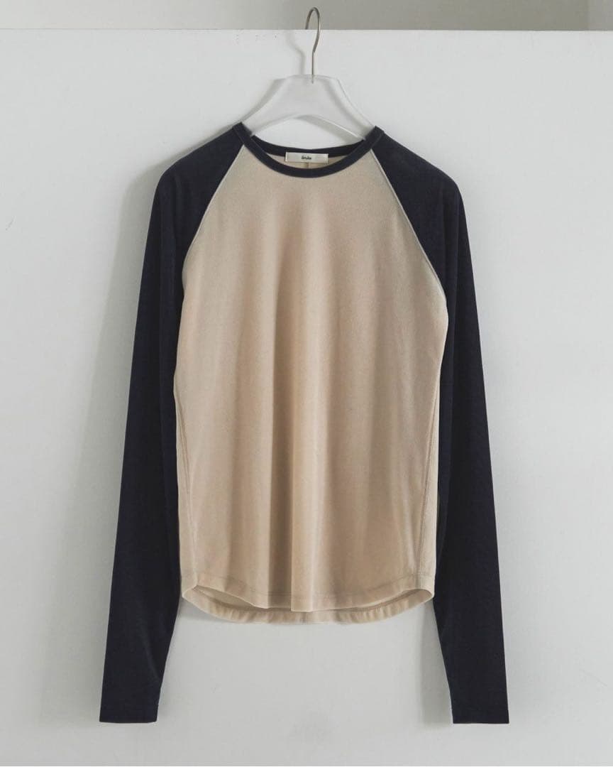 【新品！早い者勝ち】今だけ値下げ可アンヌークSheervelourTshirts