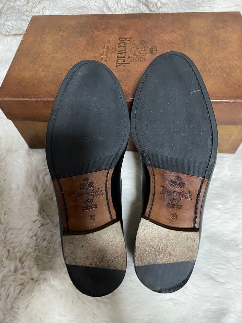 タイムセールBerwick ブラック タッセルローファー39