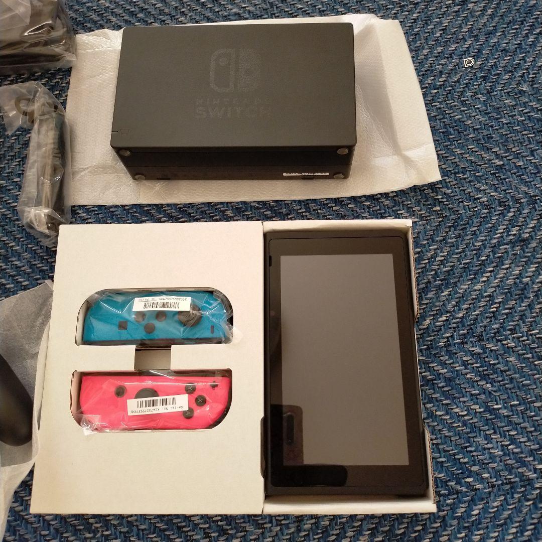 美品Nintendo Switch 本体ネオンブルー ネオンレッド2023年購入