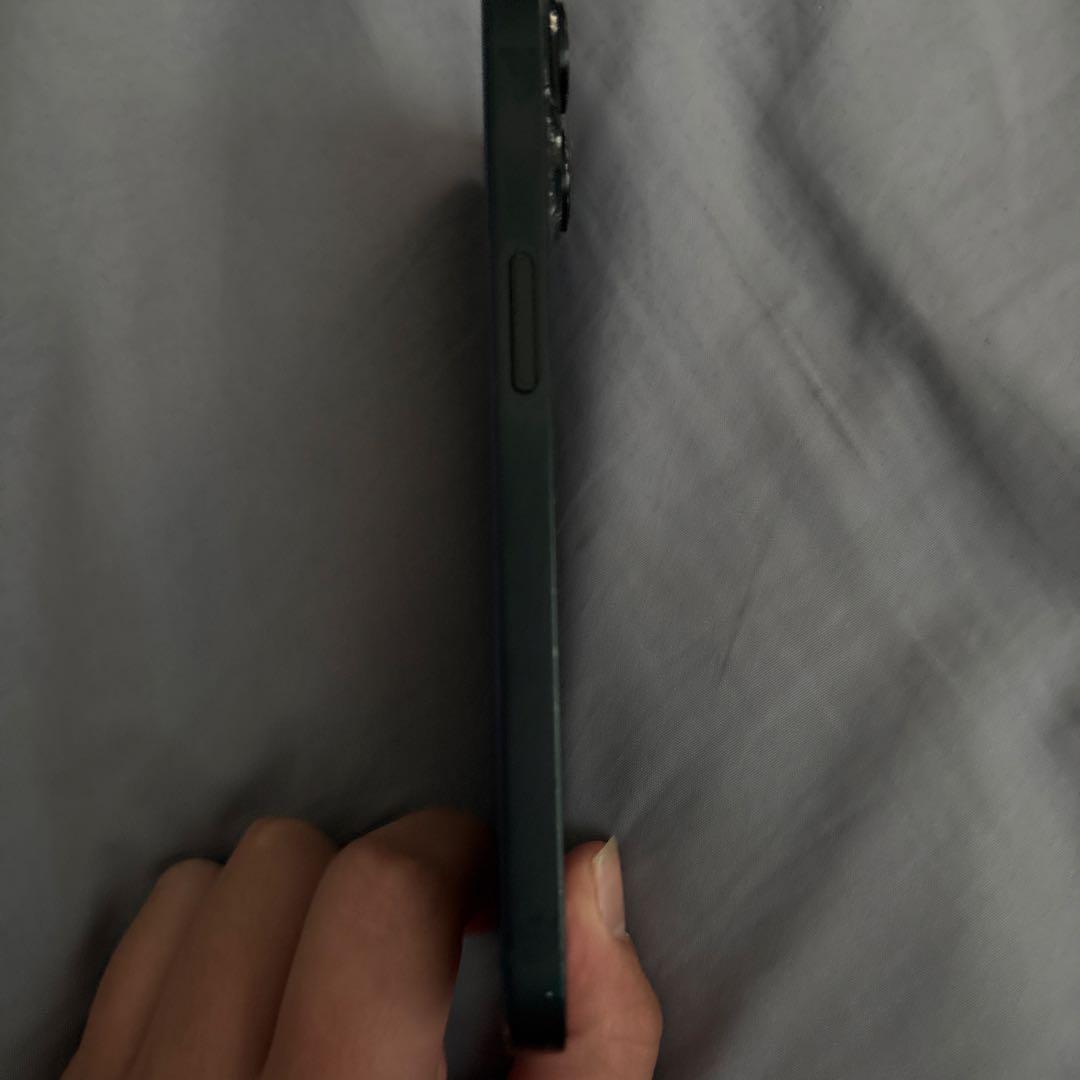 iPhone14本体　ミッドナイト　128G