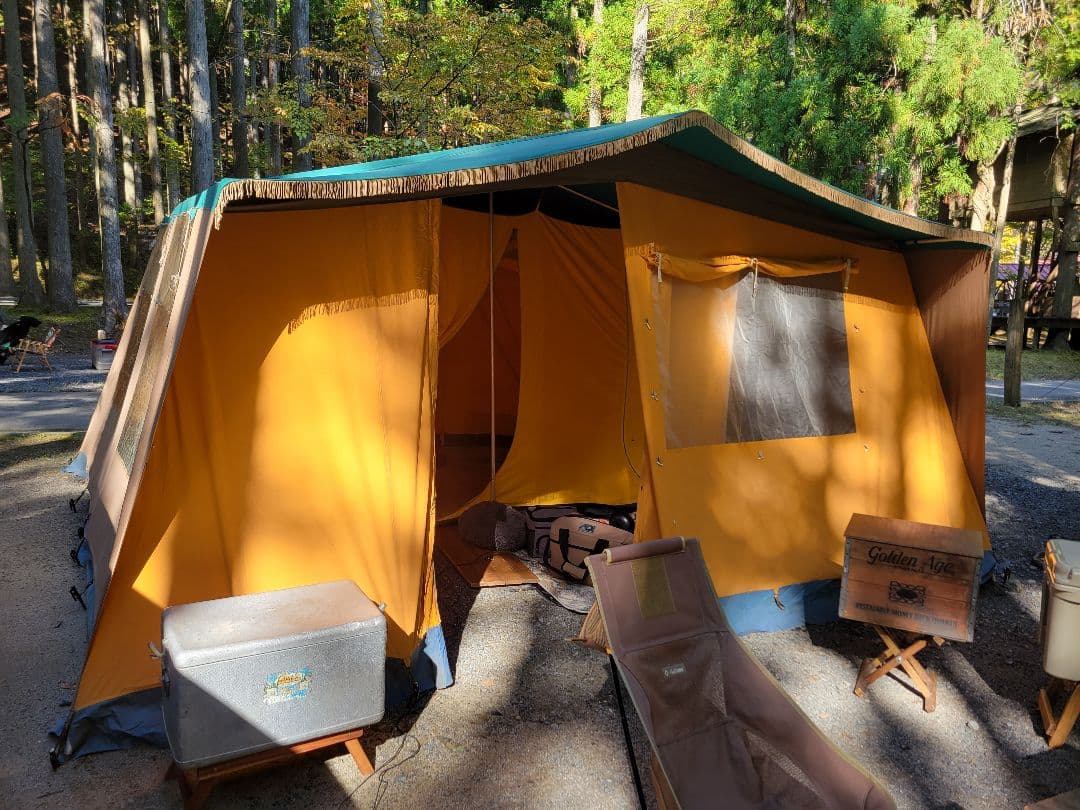 ドイツ製 ヴィンテージテント プーフ