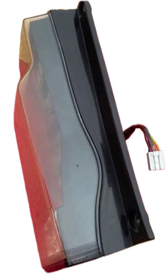 【即売したいので値下げ可能！】タントカスタム la600s 前期　社外テール