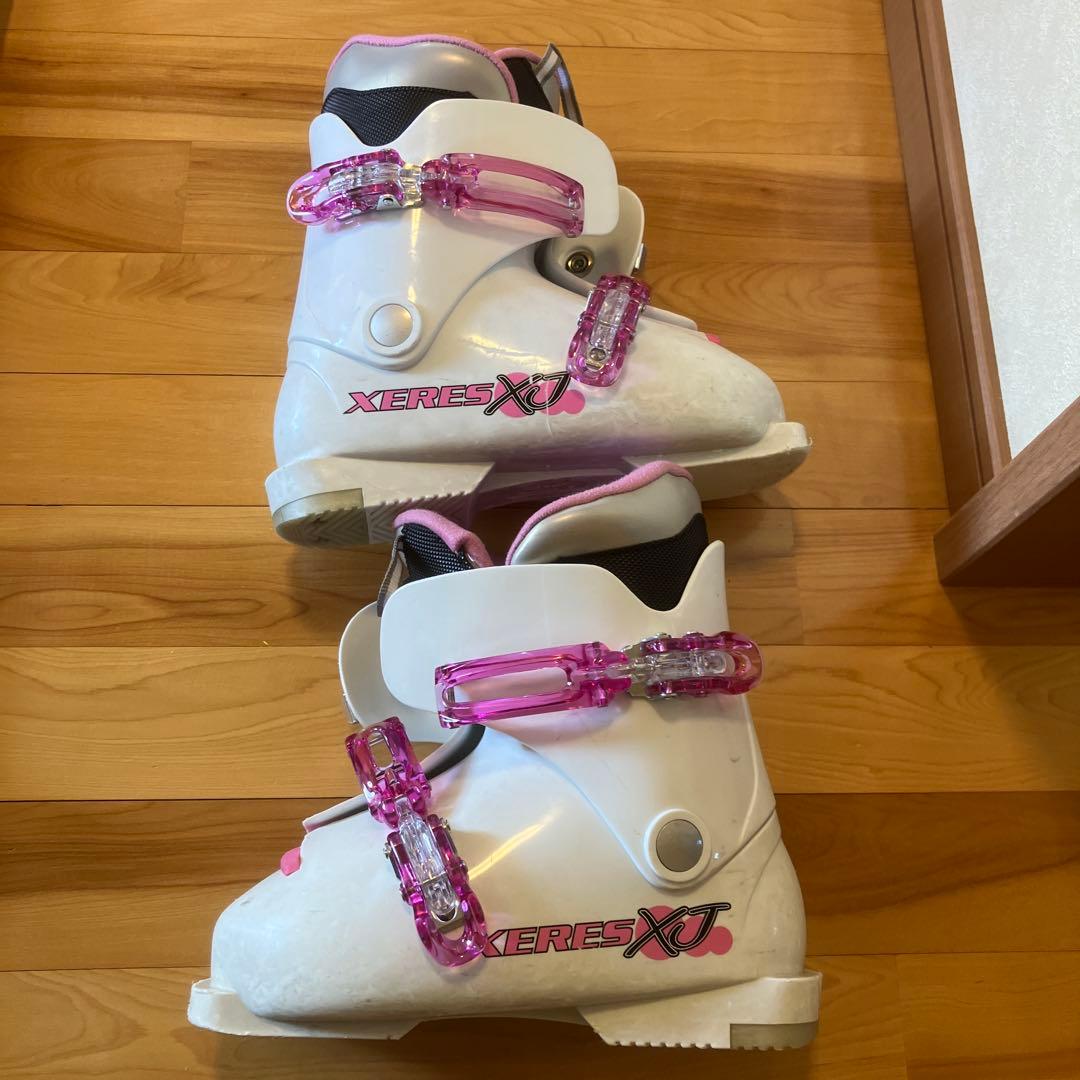 スキー板　スキーブーツ　スキー