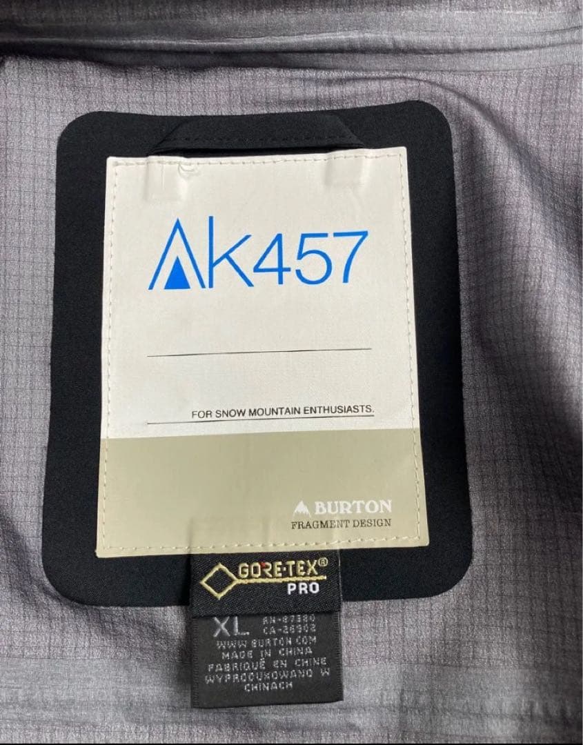 セールBurton ak GUIDE JACKET & HI-TOP PANTS