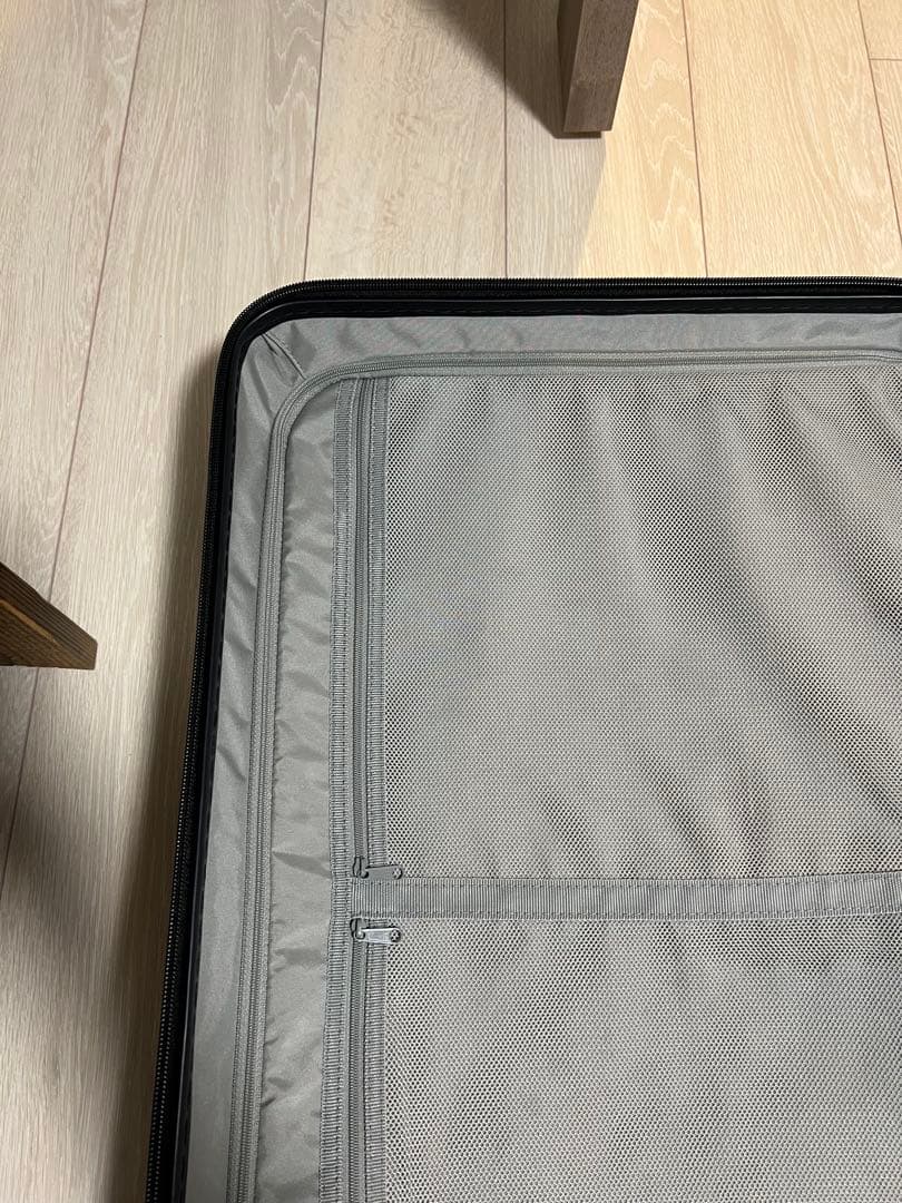 MUJI 無印良品　ハードキャリーケース（７５Ｌ） ベージュ　鍵付き