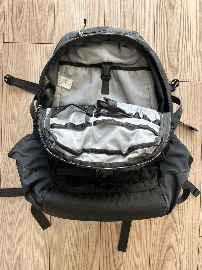 patagonia atacama 28L ブラック