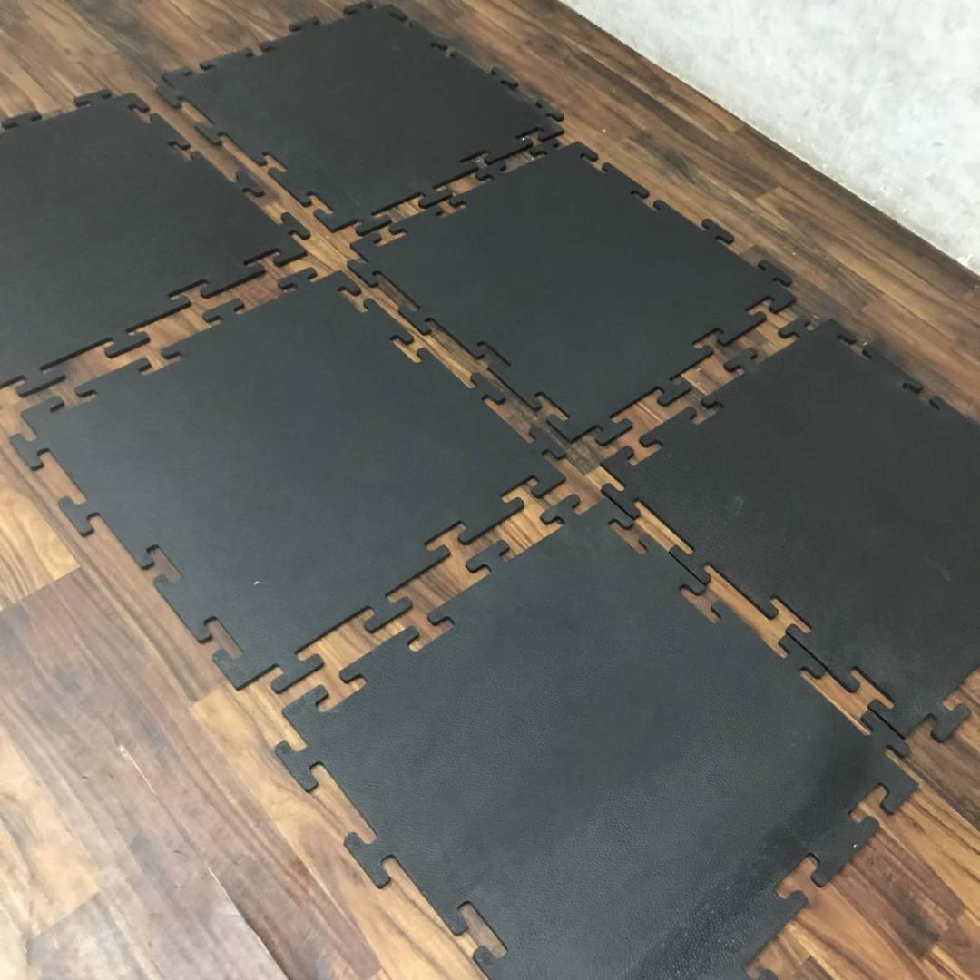 ひろかず送料込みに変更　ivanko イヴァンコ ラバー マット