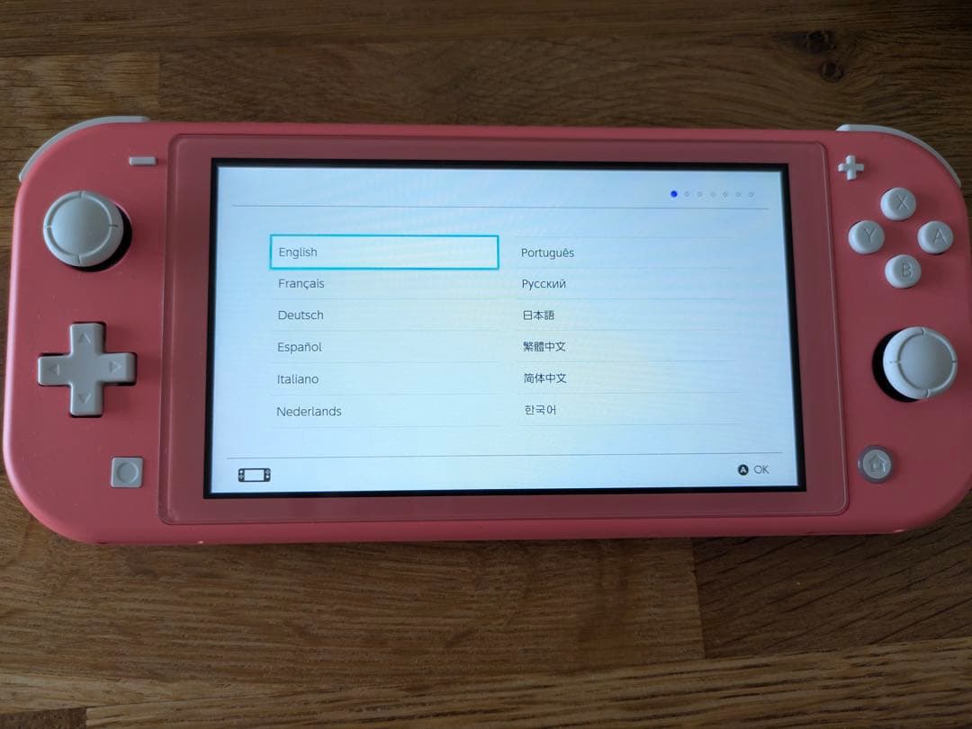Switch Lite ピンク　本体＋ケース＋充電器付き