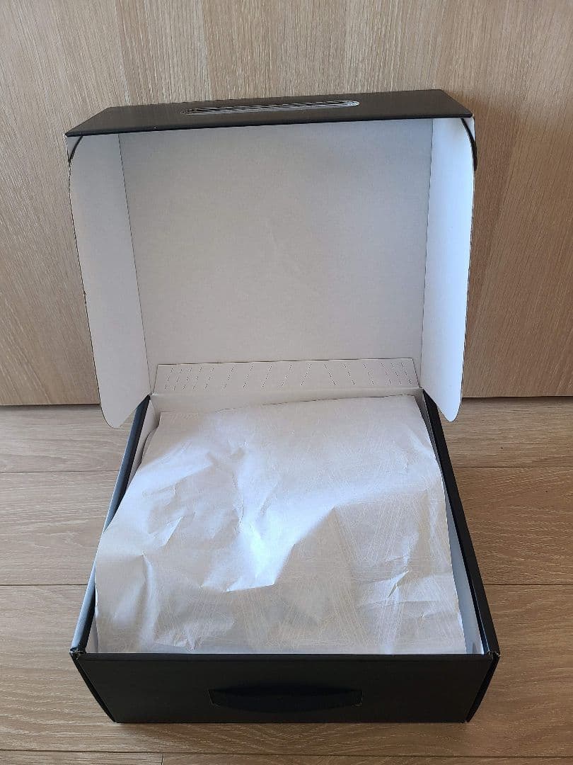 kumatan♥【新品未使用黒タグ箱付】ナイキジョーダンブルックリンLOW