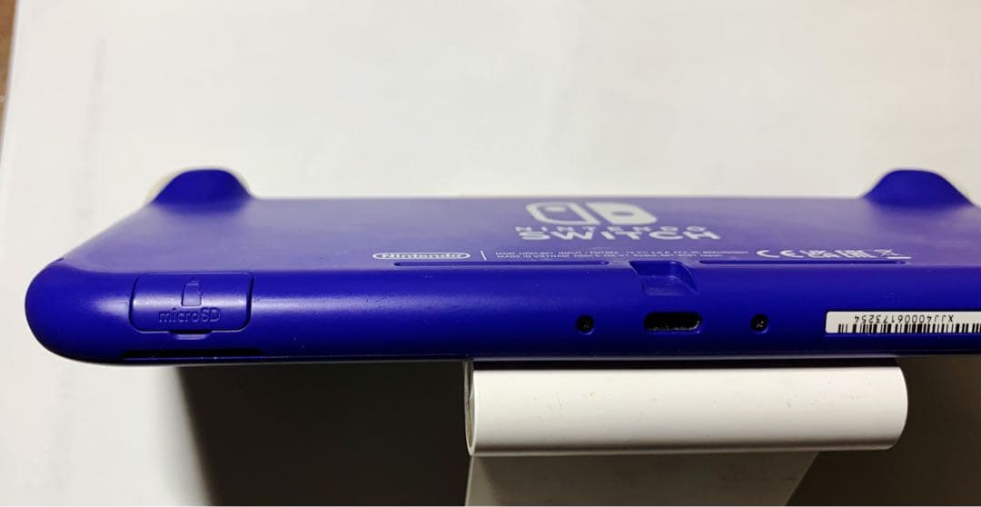 Nintendo Switch Lite 本体＋充電器＋USB充電ケーブル