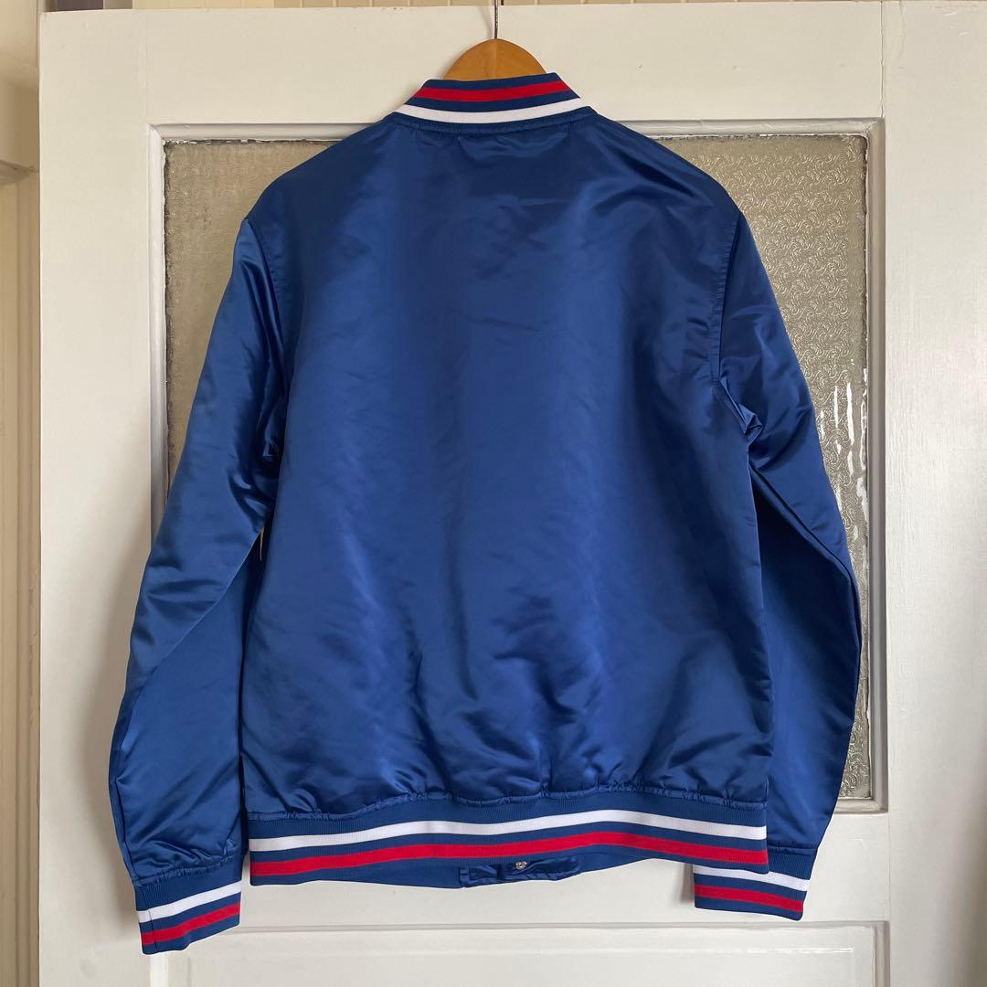 新品 ストレンジャーシングス シーズン5 WSQKスタジャン Sサイズ