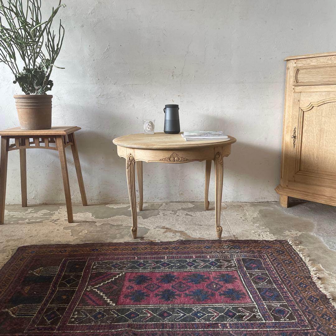 ビンテージ　ラウンドコーヒーテーブル　ラウンドセンターテーブル　猫脚　剥離