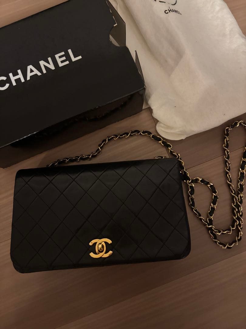 専用　シャネル　マトラッセ　ショルダーバッグ　ヴィンテージ　フルフラップ