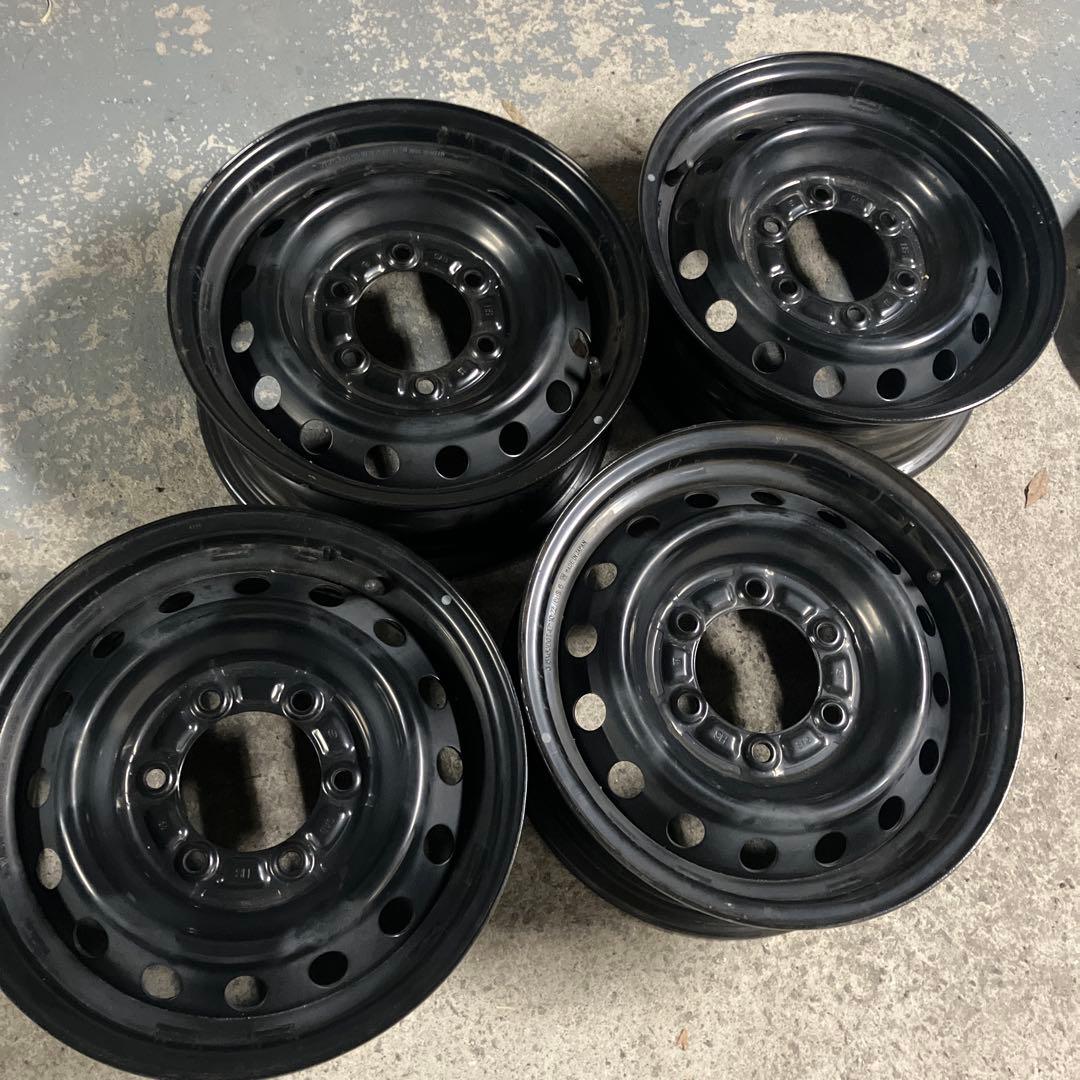 ハイエース純正スチールホイールホイールカバー付　結構綺麗　引き取り限定