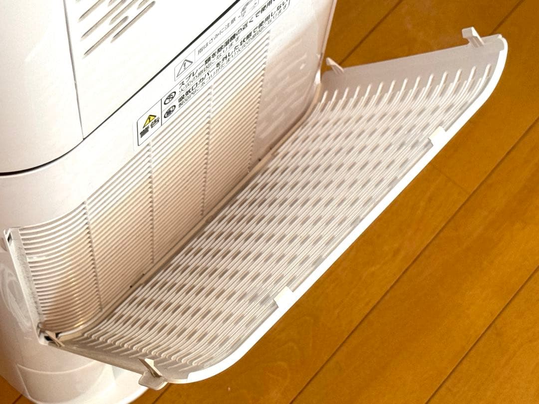 【もささ】アイリスオーヤマ 除湿機 ・乾燥機 ホワイト美品