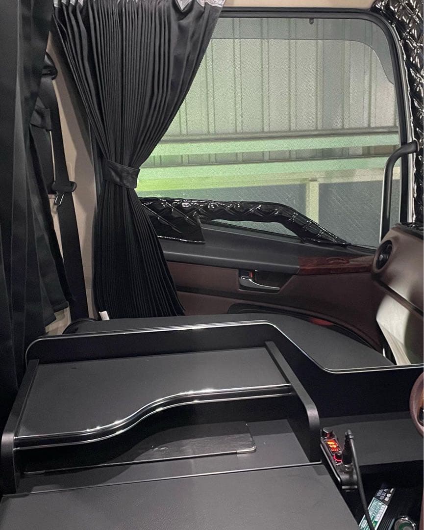 m4017プロフィア車内用収納付きテーブル 黒