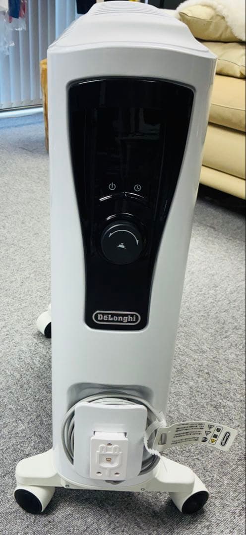 s*.様 RHJ65L0915 De'Longhi オイルヒーター ホワイト