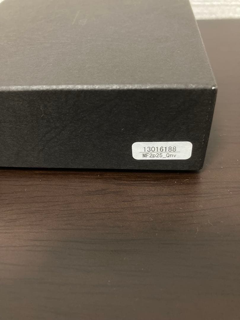 たそ　エムピウ ミッレフォッリエⅡ P25 クアドレッティ ネイビー