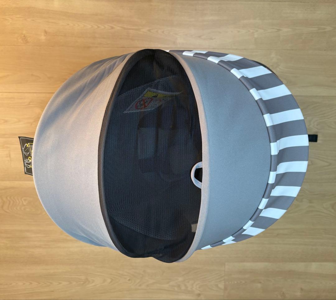 チャイルドシート　Combi THE S シリーズ　エッグショック　ISOFIX