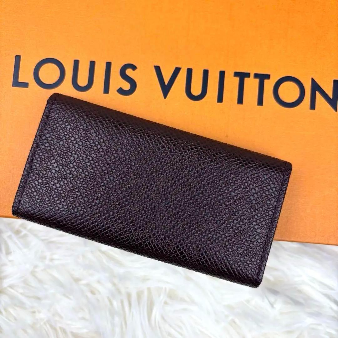 未使用級！ ルイヴィトン タイガ ミュルティクレ4 M30526 キーケース