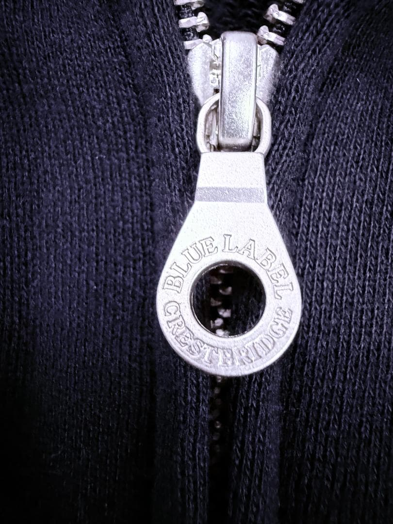 BLUE LABEL クレストブリッジ ブラックパーカー サイズ40 (L) 黒