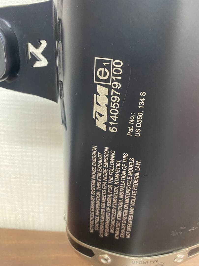 KTM 純正アクラポビッチマフラー　1290 super duke gt