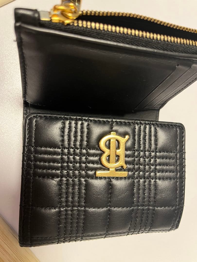 BURBERRY財布