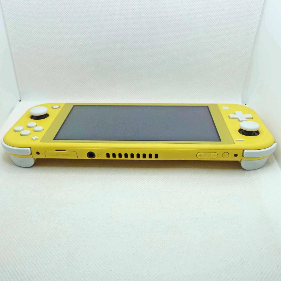 【初期化済・美品】Nintendo switch lite +充電用ACアダプタ