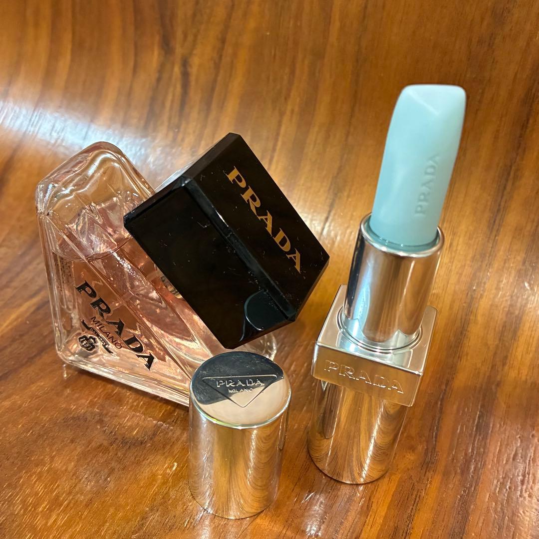 PRADA PARADOXE 香水 ＋リップバーム ブラッシングケア　2点セット