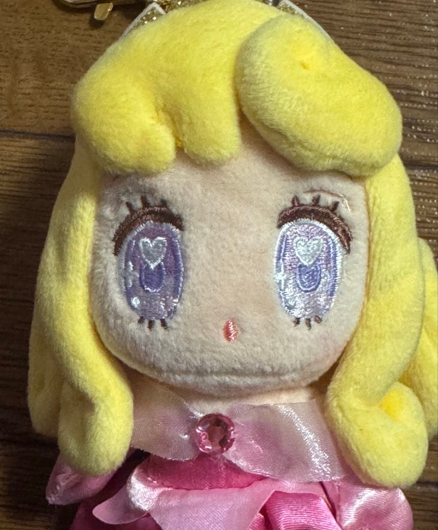 眠れる森の美女 オーロラ姫 ぬいぐるみキーチェーン Tiny