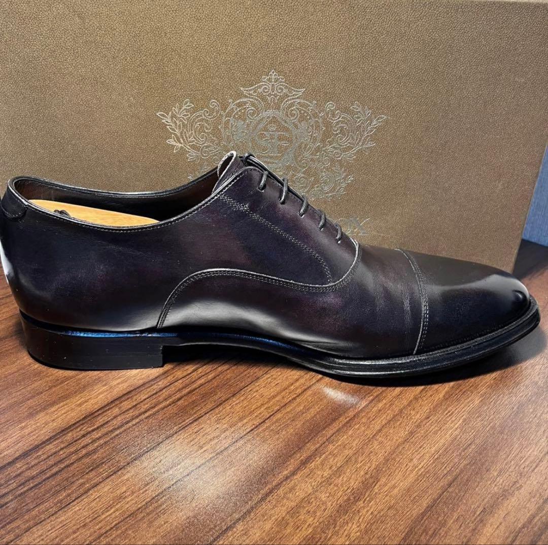 美品 SHETLANDFOX（シェットランドフォックス）内羽根式ストレートチップ