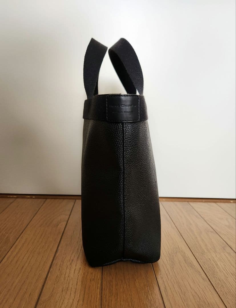 エルベシャプリエ　704GP ノワール/ノワール　黒