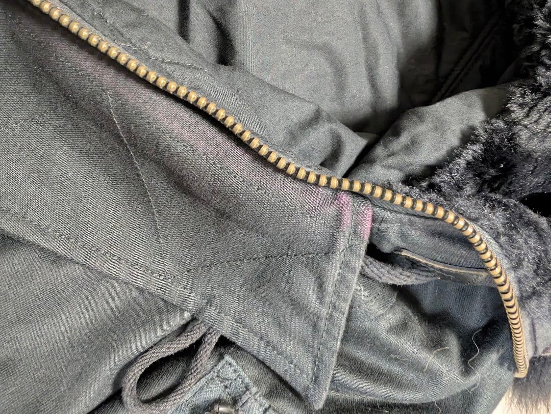 お*ん様 AVIREX TYPE N-3B ブラックミリタリージャケット　L