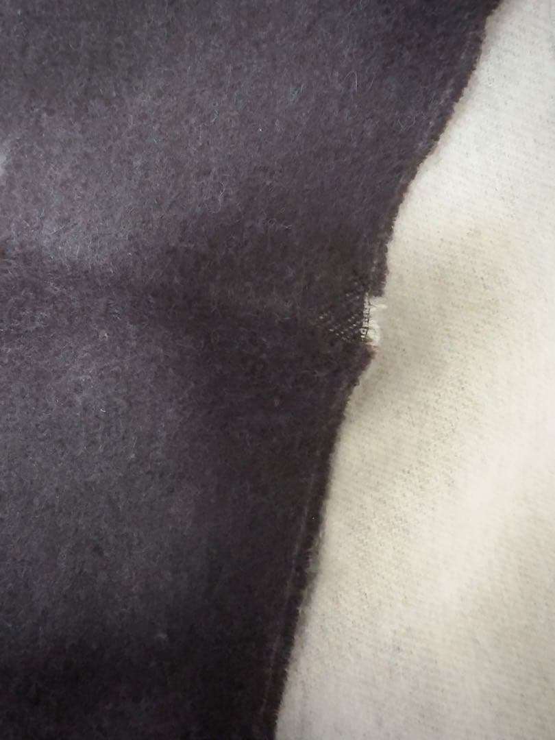 LOUIS VUITTON レイキャビック マフラー 箱無し